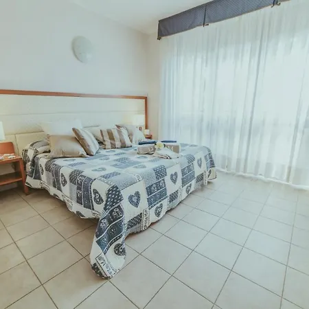 Aparthotel Beverly Park Tirrenia