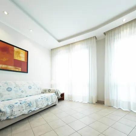 Beverly Park Aparthotel 2*