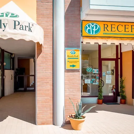 Beverly Park Apart-hotel Tirrenia